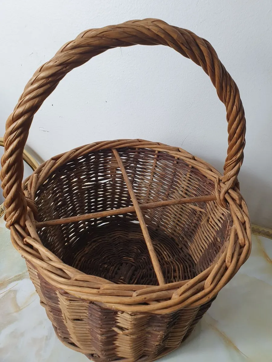 Panier osier à bouteilles